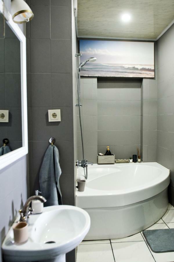 Spacious Klaipeda Apartment Ev Luaran gambar